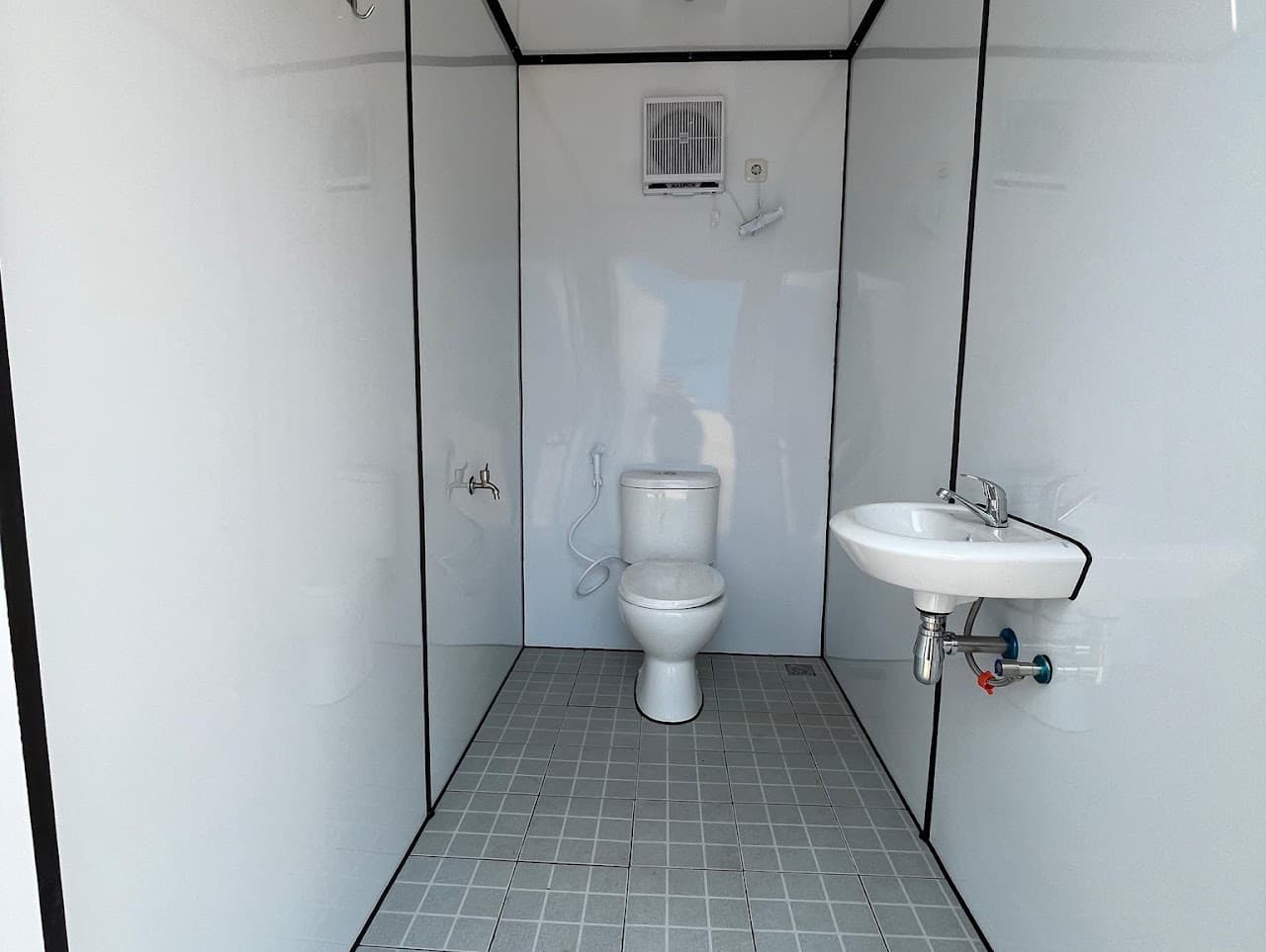 Toilet container portable sanitation — PT Kiranalea — foto 3